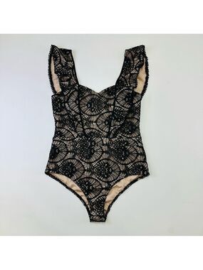 Tea & Cup NWT black lace nude bodysuit Fits Medium ruffles
Romantic